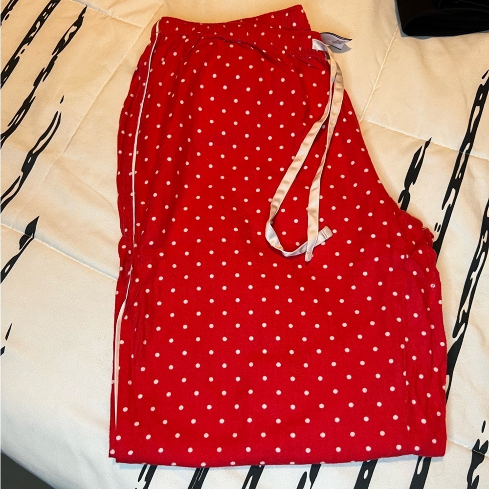 Victoria’s Secret Red Polka Dot Jogger Pajama Pants - Picture 2 of 3